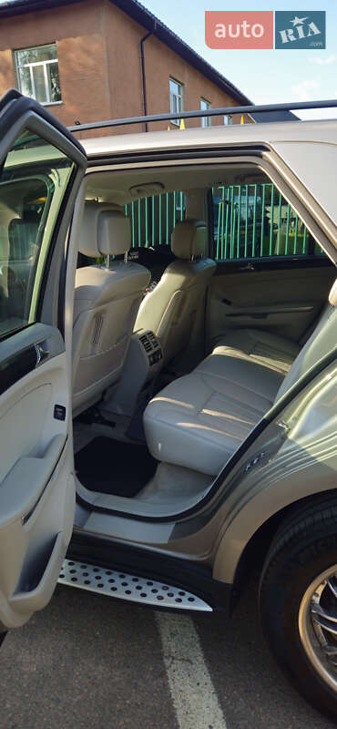 Внедорожник / Кроссовер Mercedes-Benz M-Class 2007 в Коростене