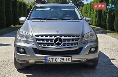 Внедорожник / Кроссовер Mercedes-Benz M-Class 2010 в 