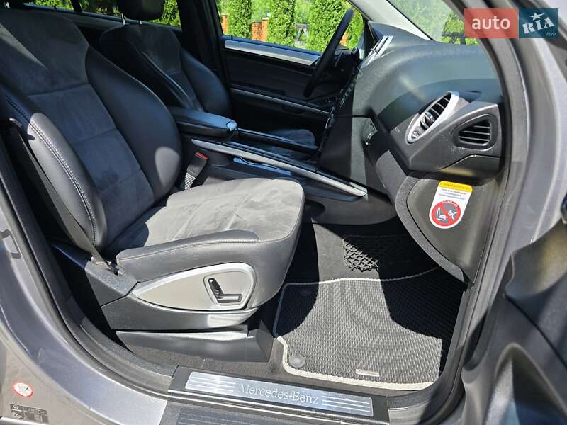 Позашляховик / Кросовер Mercedes-Benz M-Class 2010 в Калуші фото 35 Позашляховик / Кросовер Mercedes-Benz M-Class 2010 в Калуші