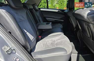 Внедорожник / Кроссовер Mercedes-Benz M-Class 2010 в 
