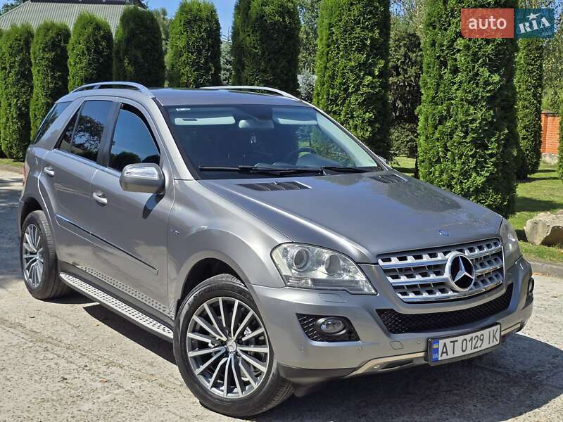 Позашляховик / Кросовер Mercedes-Benz M-Class 2010 в Калуші фото 62 Позашляховик / Кросовер Mercedes-Benz M-Class 2010 в Калуші