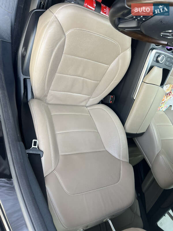 Внедорожник / Кроссовер Mercedes-Benz M-Class 2014 в Львове