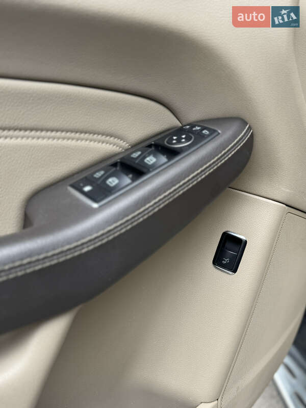 Внедорожник / Кроссовер Mercedes-Benz M-Class 2014 в Калуше