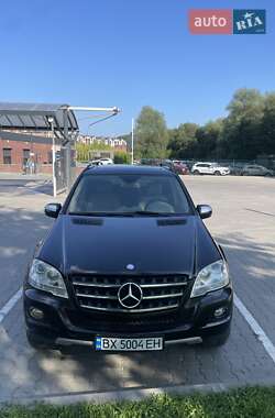 Внедорожник / Кроссовер Mercedes-Benz M-Class 2009 в Хмельницком