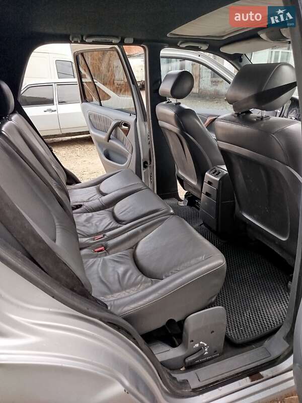 Внедорожник / Кроссовер Mercedes-Benz M-Class 1998 в Черновцах