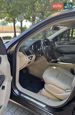 Внедорожник / Кроссовер Mercedes-Benz M-Class 2013 в 