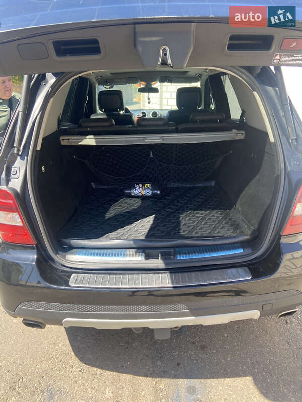 Внедорожник / Кроссовер Mercedes-Benz M-Class 2007 в Одессе