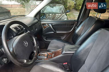 Внедорожник / Кроссовер Mercedes-Benz M-Class 2005 в 