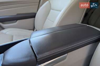 Внедорожник / Кроссовер Mercedes-Benz M-Class 2013 в 