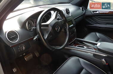 Внедорожник / Кроссовер Mercedes-Benz M-Class 2011 в 