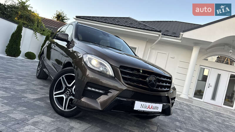 Mercedes-Benz M-Class 2011
