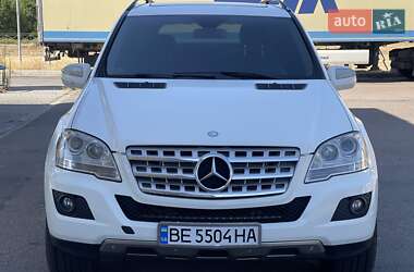 Внедорожник / Кроссовер Mercedes-Benz M-Class 2009 в 