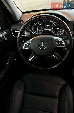 Внедорожник / Кроссовер Mercedes-Benz M-Class 2013 в 