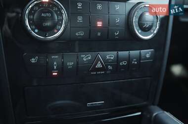 Внедорожник / Кроссовер Mercedes-Benz M-Class 2011 в 