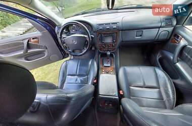 Внедорожник / Кроссовер Mercedes-Benz M-Class 2001 в 