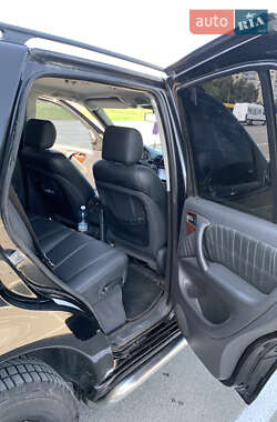 Внедорожник / Кроссовер Mercedes-Benz M-Class 2000 в 