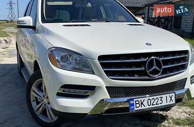 Внедорожник / Кроссовер Mercedes-Benz M-Class 2012 в 