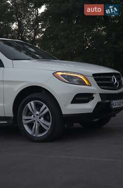 Внедорожник / Кроссовер Mercedes-Benz M-Class 2012 в 