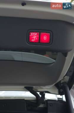 Внедорожник / Кроссовер Mercedes-Benz M-Class 2012 в 