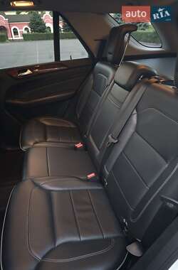 Внедорожник / Кроссовер Mercedes-Benz M-Class 2012 в 