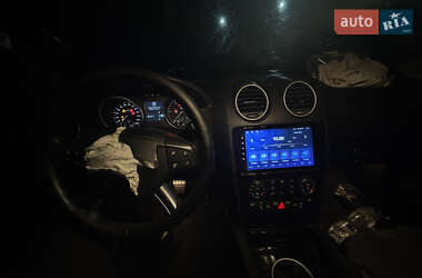 Внедорожник / Кроссовер Mercedes-Benz M-Class 2008 в 