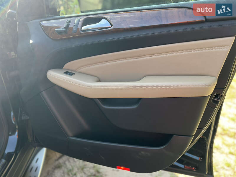 Внедорожник / Кроссовер Mercedes-Benz M-Class 2012 в Костополе фото 21 Внедорожник / Кроссовер Mercedes-Benz M-Class 2012 в Костополе