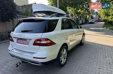 Внедорожник / Кроссовер Mercedes-Benz M-Class 2013 в 