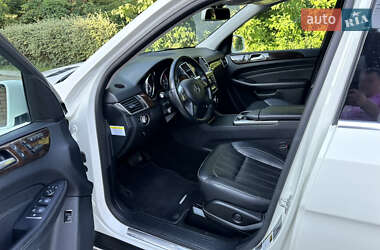 Внедорожник / Кроссовер Mercedes-Benz M-Class 2013 в 