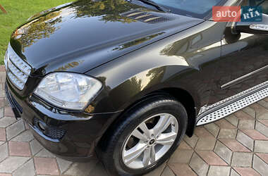 Внедорожник / Кроссовер Mercedes-Benz M-Class 2007 в 