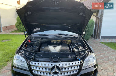 Внедорожник / Кроссовер Mercedes-Benz M-Class 2007 в 