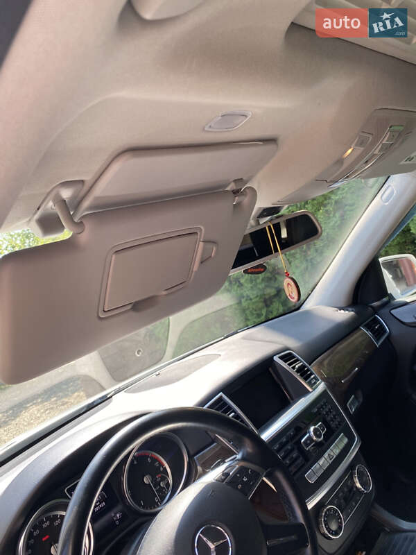 Внедорожник / Кроссовер Mercedes-Benz M-Class 2015 в Заставной фото 42 Внедорожник / Кроссовер Mercedes-Benz M-Class 2015 в Заставной