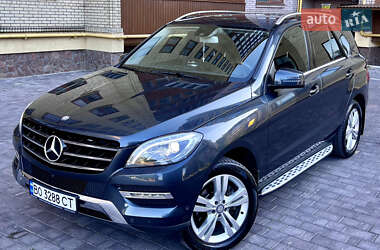 Внедорожник / Кроссовер Mercedes-Benz M-Class 2013 в Тернополе