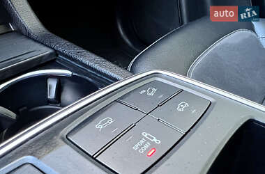 Внедорожник / Кроссовер Mercedes-Benz M-Class 2013 в 