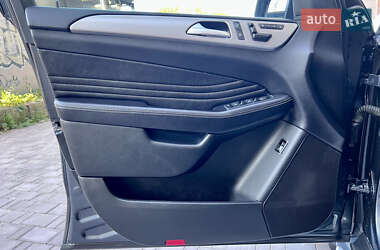 Внедорожник / Кроссовер Mercedes-Benz M-Class 2013 в 
