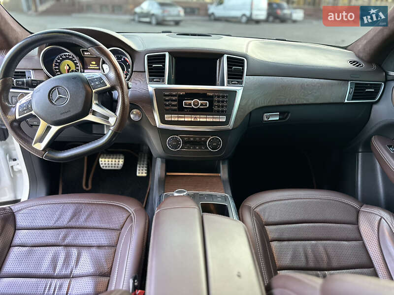 Внедорожник / Кроссовер Mercedes-Benz M-Class 2014 в Киеве фото 29 Внедорожник / Кроссовер Mercedes-Benz M-Class 2014 в Киеве