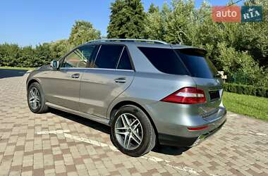 Внедорожник / Кроссовер Mercedes-Benz M-Class 2012 в 