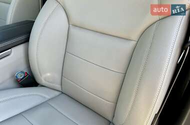 Внедорожник / Кроссовер Mercedes-Benz M-Class 2012 в 