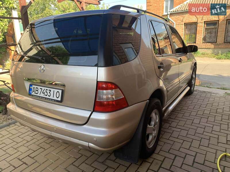 Внедорожник / Кроссовер Mercedes-Benz M-Class 2005 в Виннице