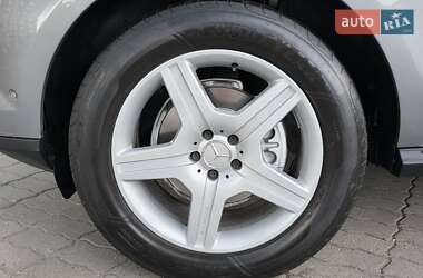 Внедорожник / Кроссовер Mercedes-Benz M-Class 2012 в 