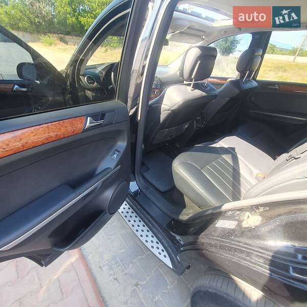 Внедорожник / Кроссовер Mercedes-Benz M-Class 2008 в Рени