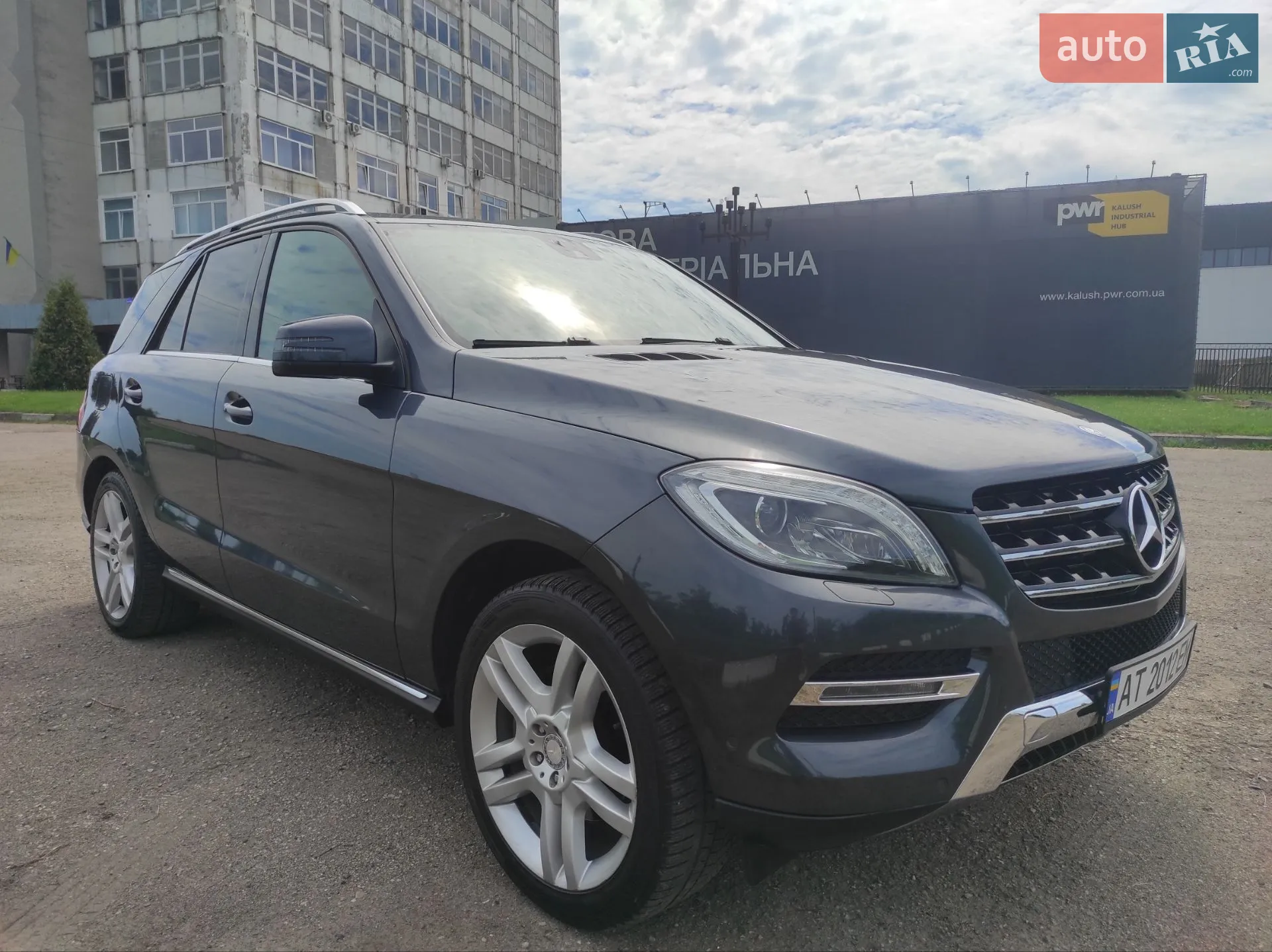 2013 Mercedes-Benz M-klasse - мініатюра 2
