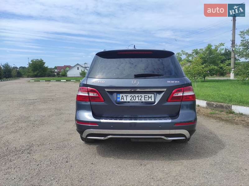 Позашляховик / Кросовер Mercedes-Benz M-Class 2013 в Калуші