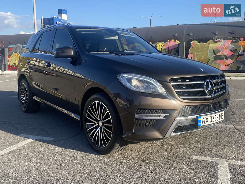 Mercedes-Benz M-Class 2013