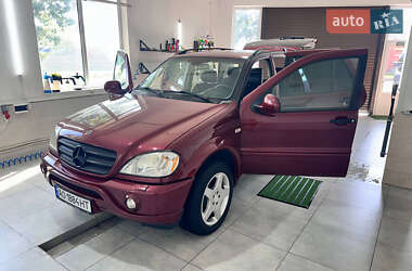 Внедорожник / Кроссовер Mercedes-Benz M-Class 2000 в 