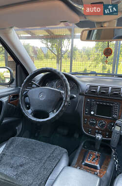 Внедорожник / Кроссовер Mercedes-Benz M-Class 2000 в 