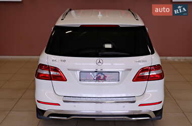 Внедорожник / Кроссовер Mercedes-Benz M-Class 2012 в 