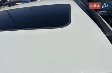 Внедорожник / Кроссовер Mercedes-Benz M-Class 2011 в 