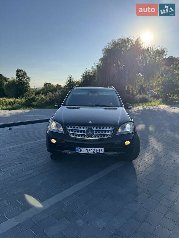 Внедорожник / Кроссовер Mercedes-Benz M-Class 2007 в Львове