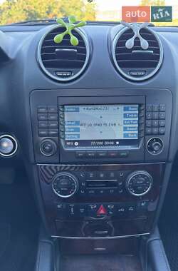 Внедорожник / Кроссовер Mercedes-Benz M-Class 2007 в 