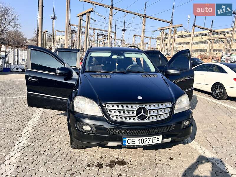 Mercedes-Benz M-Class 2008